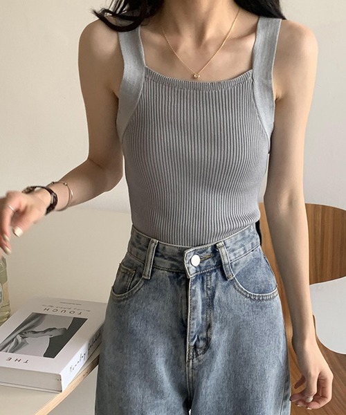 Ulysses(ユリシス)の「リブニットタンクトップ(タンクトップ・レディース・ブラック/ホワイト/ベージュ/グレー/オレンジ/ブルー・FREE)」の8枚目の写真