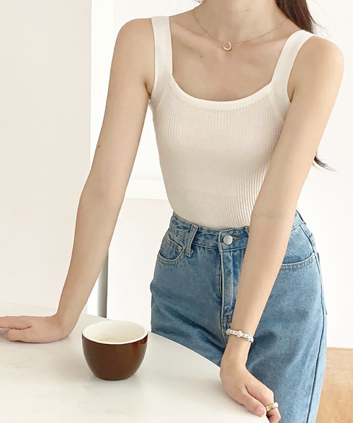 Ulysses(ユリシス)の「リブニットタンクトップ(タンクトップ・レディース・ブラック/ホワイト/ベージュ/グレー/オレンジ/ブルー・FREE)」の18枚目の写真