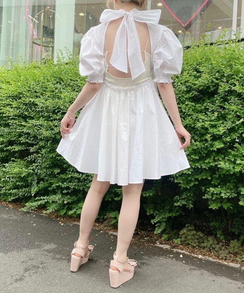 lilLilly（リルリリー）の「カップ付きインナーロンパース