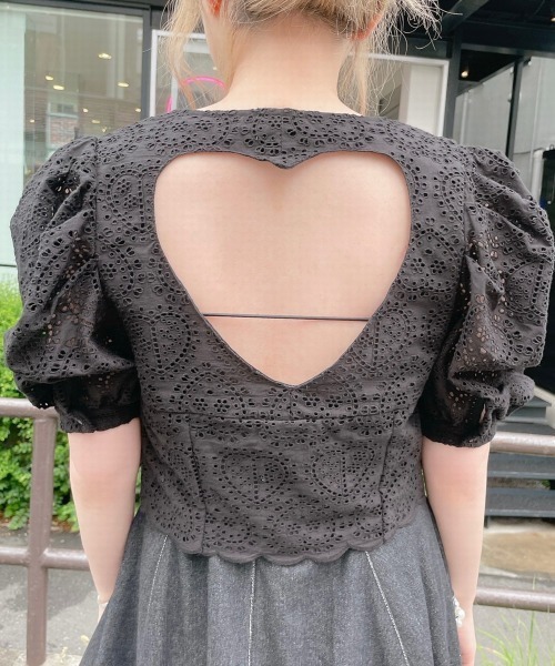 lilLilly(リルリリー)の「カップ付きインナーロンパース(つなぎ/オールインワン・レディース・ブラック/ホワイト・FREE)」の7枚目の写真