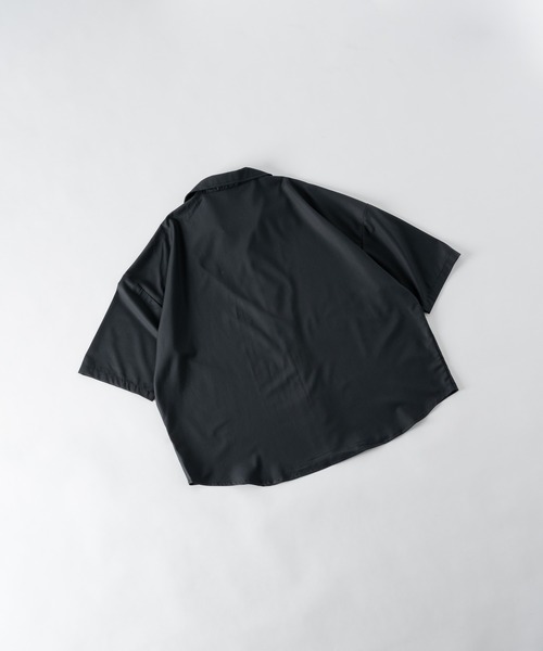 neez.（ニーズ）の「リラックスドルマンシャツ（シャツ/ブラウス・メンズ・チャコールグレー/ブラック/ベージュ・SMALL/MEDIUM/LARGE）」の13枚目の写真