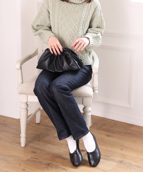 VIVIAN（ヴィヴィアン）の「ラウンドトゥフラットバレエシューズ（バレエシューズ・レディース・ブラック/キャメル/ダークブラウン/ベージュ/レッド/グリーン・S/M/L/LL）」の14枚目の写真