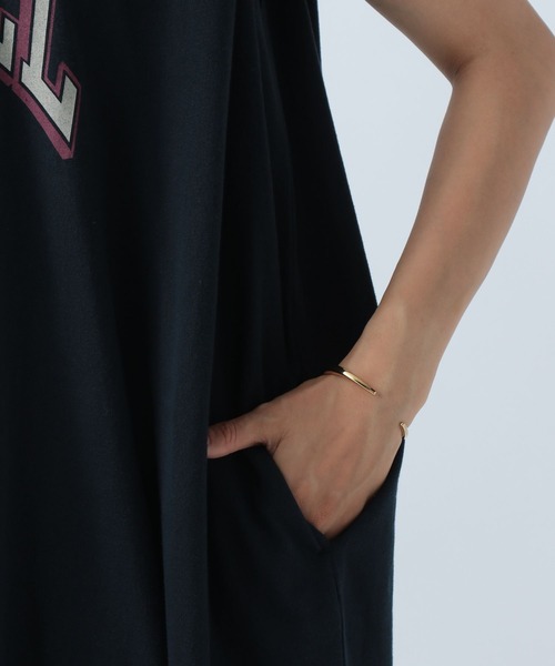 Russell Athletic(ラッセルアスレティック)の「【RUSSELL ATHLETIC 】別注ロゴワンピース(ワンピース・レディース・ネイビー/チャコール・FREE)」の14枚目の写真