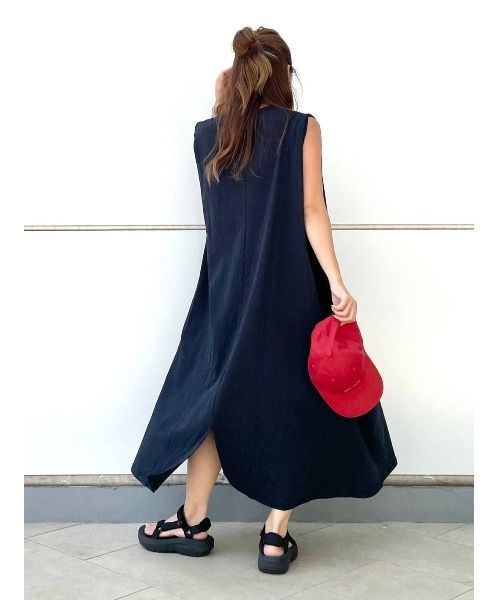 Russell Athletic(ラッセルアスレティック)の「【RUSSELL ATHLETIC 】別注ロゴワンピース(ワンピース・レディース・ネイビー/チャコール・FREE)」の22枚目の写真