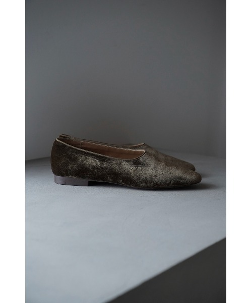 CLANE(クラネ)の「VELVET FLAT SHOES(その他シューズ・レディース・ベージュ/ブラック・36/37/38)」の8枚目の写真
