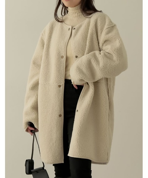 Re:EDIT(リエディ)の「リバーシブルボアムートンミドル丈コート(ムートンコート・レディース・モカ/アイボリー・LARGE/MEDIUM)」の14枚目の写真