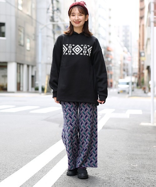 チチカカ（チチカカ）の「キカプリントプルパーカー（パーカー・レディース・カーキ/グレー/ブラック・FREE）」の15枚目の写真