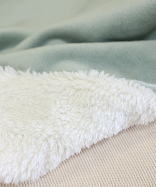 emesuelee（エメスーリー）の「4WAYベロア風裏ボアブランケットS（ブランケット・レディース・モカ/ブルー/サックスブルー/ピンク・フリー）」の18枚目の写真