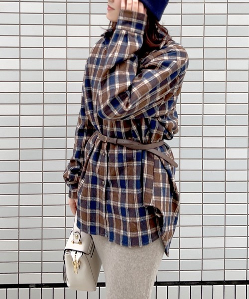 Isn't She?(イズントシー)の「起毛チェックシャツチュニック(シャツ/ブラウス・レディース・ネイビー/ベージュ・FREE)」の9枚目の写真
