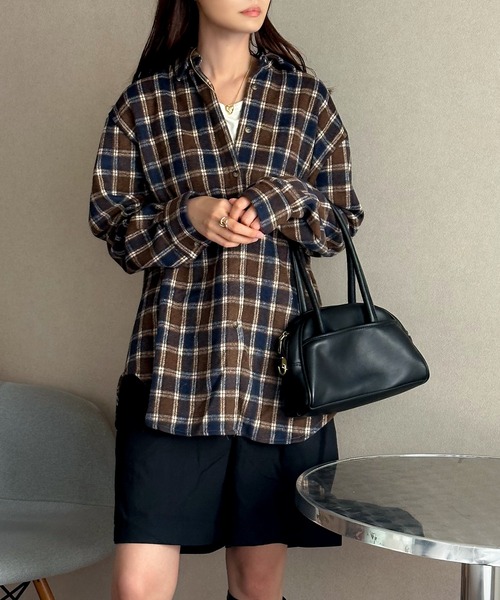 Isn't She?(イズントシー)の「起毛チェックシャツチュニック(シャツ/ブラウス・レディース・ネイビー/ベージュ・FREE)」の19枚目の写真