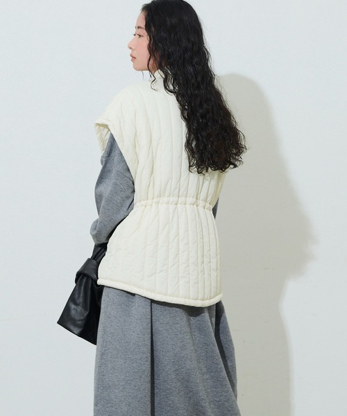 HANNE（アン）の「【by kumika】ウエストドロストキルティングベスト（その他アウター・レディース・カーキ/ブラック/ホワイト・フリー）」の21枚目の写真