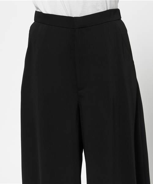 AULA AILA（アウラアイラ）の「【15F/W】GEORGETTE FLARE PANTS（その他パンツ・レディース・ブラック/ホワイト/ネイビー/ベージュ/カーキ・0/1）」の9枚目の写真