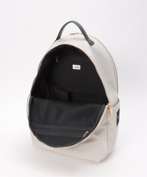 ikka(イッカ)の「撥水ナイロンPCリュック(バックパック/リュック・レディース・ブラック/グレー/グリーン/ライトグレー/ブルー・FREE)」の13枚目の写真