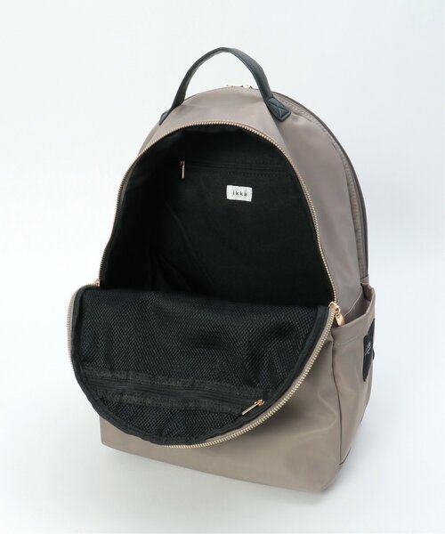 ikka(イッカ)の「撥水ナイロンPCリュック(バックパック/リュック・レディース・ブラック/グレー/グリーン/ライトグレー/ブルー・FREE)」の12枚目の写真