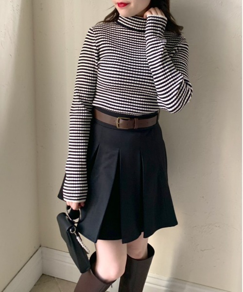 OLIVE des OLIVE（オリーブデオリーブ）の「合皮ベルト付きプリーツスカート（スカート・レディース・キャメル/スミクロ/チャコールグレー/ブラック・FREE）」の9枚目の写真