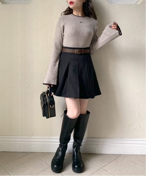 OLIVE des OLIVE（オリーブデオリーブ）の「合皮ベルト付きプリーツスカート（スカート・レディース・キャメル/スミクロ/チャコールグレー/ブラック・FREE）」の10枚目の写真