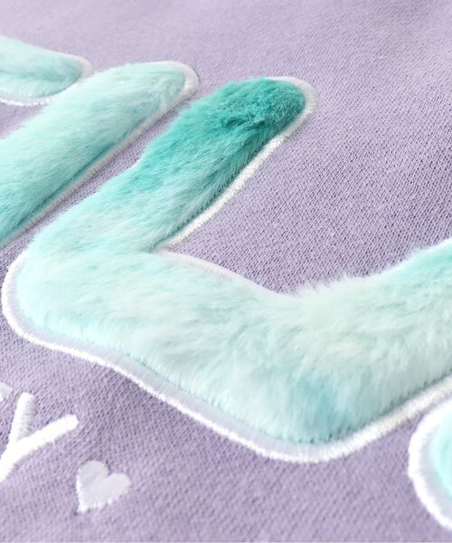 FILA（フィラ）の「FILAタイダイロゴトレーナー（スウェット・キッズ・ラベンダー/チャコール/オフホワイト・XX-SMALL/X-SMALL/SMALL/MEDIUM）」の17枚目の写真