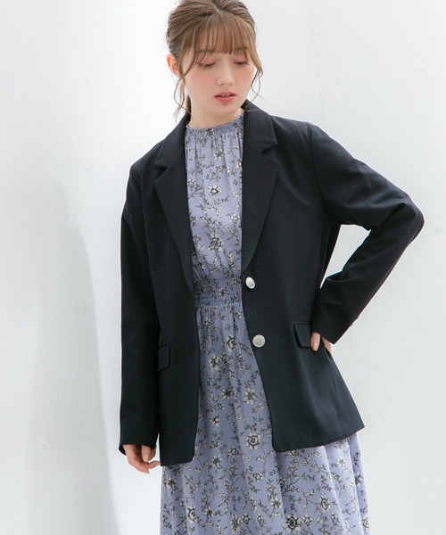 Honeys(ハニーズ)の「シングル釦ゆるテーラード(テーラードジャケット・レディース・ベージュ/ブラック/ネイビー系/サックスブルー系/ネイビー・LL/L/S/M)」の5枚目の写真