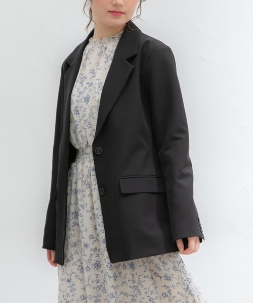 Honeys(ハニーズ)の「シングル釦ゆるテーラード(テーラードジャケット・レディース・ベージュ/ブラック/ネイビー系/サックスブルー系/ネイビー・LL/L/S/M)」の8枚目の写真