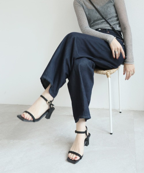 VIVIAN（ヴィヴィアン）の「スクエアトゥパデッド華奢ストラップサンダル（サンダル・レディース・オレンジ/ベージュ/グリーン/アイボリー/ブラック/ブラック系その他3/ブルー/ピンク・S/M/L/LL）」の13枚目の写真