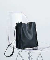 JUNRED | シンセティックレザースクエアバッグ(ショルダーバッグ)