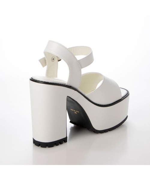 Mafmof(マフモフ)の「Mafmof(マフモフ)13cmヒール厚底ユニットソールストラップサンダル(サンダル・レディース・ホワイト/ブラック系その他/ブラック・L/M/LL/S)」の12枚目の写真