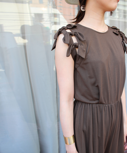 KIKKA THE DIARY OF（キッカ　ザ　ダイアリー　オブ）の「ｼﾞｬｰｼﾞｰﾘﾎﾞﾝJPS（サロペット/オーバーオール・レディース・ブラック/グレー/カーキ/オレンジ・38）」の9枚目の写真