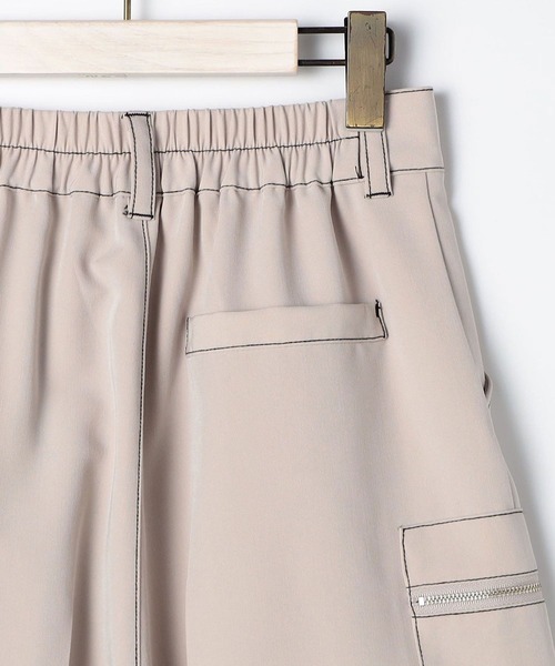 179/WG(イチナナキュウダブルジー)の「マルチポケットカーゴショートパンツ(カーゴパンツ・レディース・グリーン/オフホワイト/ブラック・MEDIUM)」の20枚目の写真