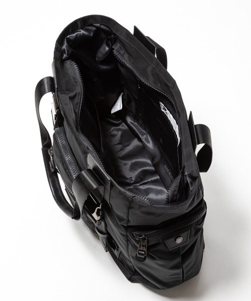 MAKAVELIC(マキャベリック)の「BIND UP3 TOTE BAG / トートバッグ(ショルダーバッグ・メンズ・ブラック・FREE)」の2枚目の写真