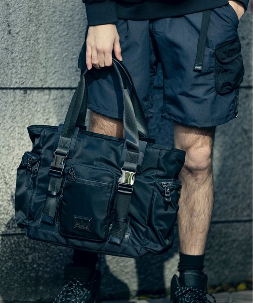 MAKAVELIC(マキャベリック)の「BIND UP3 TOTE BAG / トートバッグ(ショルダーバッグ・メンズ・ブラック・FREE)」の9枚目の写真