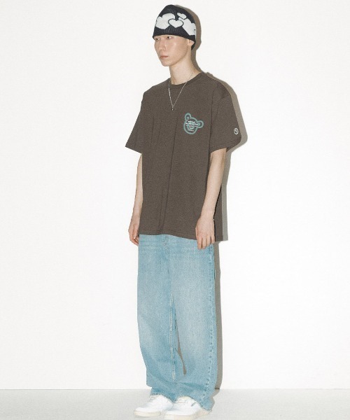 ISTKUNST（イストクンスト）の「A'GEM/9 × .kom『ISTKUNST/イストクンスト』BEAR & SMILEY TEE/ベアスマイルロゴ 半袖カットソー（Tシャツ/カットソー・メンズ・ブラック/ホワイト/イエロー/ブルー/ブラウン・M/L/S）」の13枚目の写真