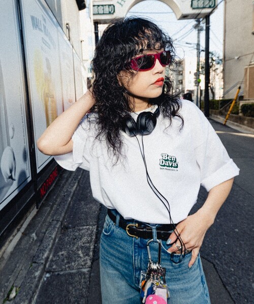 BEN DAVIS(ベンデイビス)の「【23SS】【BEN DAVIS/ベン デイヴィス】別注BACK TEXT TEE / バックプリントTシャツ/ユニセックス/白Tシャツ【限定展開】(Tシャツ/カットソー・メンズ・ブラック/ブルー/ホワイト/ライトグレー・SMALL/MEDIUM/LARGE/X-LARGE)」の13枚目の写真