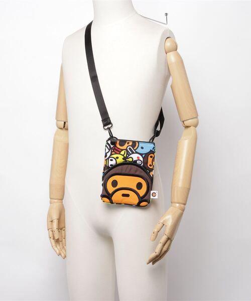 A BATHING APE / BABY MILOシャーク ショルダーバッグ A BATHING APE ショルダー ショルダーバッグ BAPE MILO ASSORTED