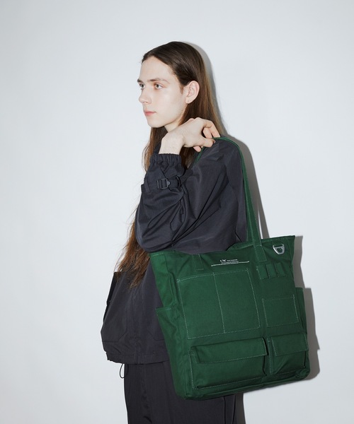 F/CE. (エフシーイー)の「F/CE. W.R CANVAS POCKET TOTE / エフシーイー 撥水キャンバス ポケットトート(トートバッグ・メンズ・アイボリー/ブラック/ネイビー/グリーン・FREE)」の3枚目の写真