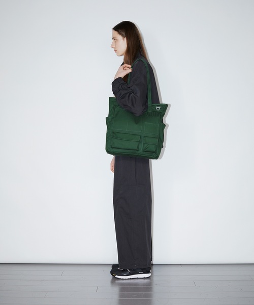 F/CE. (エフシーイー)の「F/CE. W.R CANVAS POCKET TOTE / エフシーイー 撥水キャンバス ポケットトート(トートバッグ・メンズ・アイボリー/ブラック/ネイビー/グリーン・FREE)」の15枚目の写真