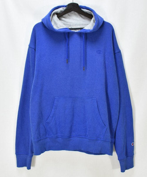 Champion(チャンピオン)の「【ヴィンテージ古着】Champion / チャンピオン ロゴ刺繍 スウェットパーカー(パーカー・メンズ・ブルー・LARGE)」の1枚目の写真