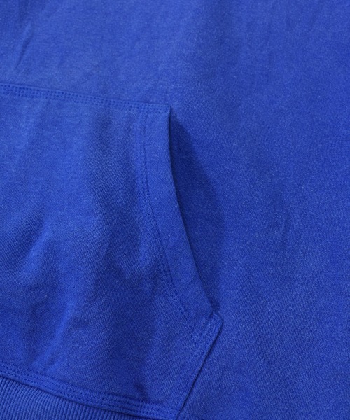 Champion(チャンピオン)の「【ヴィンテージ古着】Champion / チャンピオン ロゴ刺繍 スウェットパーカー(パーカー・メンズ・ブルー・LARGE)」の5枚目の写真