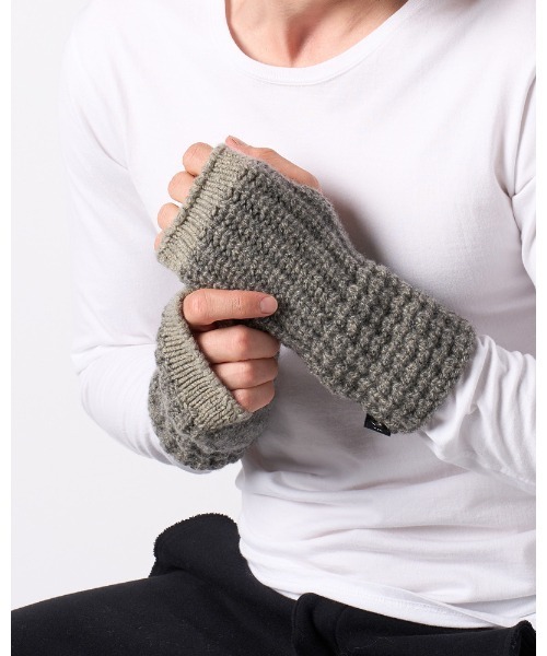 wjk(ダヴルジェイケイ)の「3-tone hand warmer(手袋・メンズ・ブラック/ベージュ/トップグレー・FREE)」の2枚目の写真