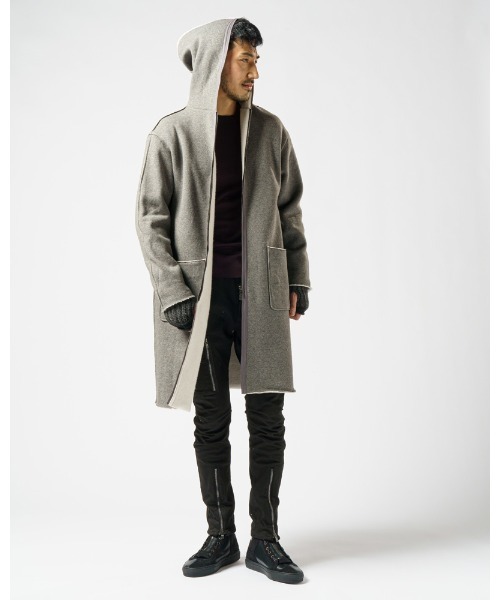 wjk(ダヴルジェイケイ)の「3-tone hand warmer(手袋・メンズ・ブラック/ベージュ/トップグレー・FREE)」の5枚目の写真