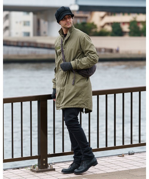 wjk(ダヴルジェイケイ)の「3-tone hand warmer(手袋・メンズ・ブラック/ベージュ/トップグレー・FREE)」の12枚目の写真