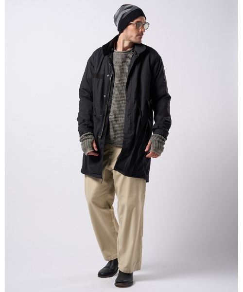 wjk(ダヴルジェイケイ)の「3-tone hand warmer(手袋・メンズ・ブラック/ベージュ/トップグレー・FREE)」の17枚目の写真