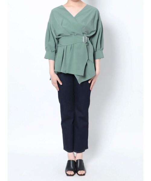 MURUA（ムルーア）の「カシュクールペプラムシャツ（シャツ/ブラウス・レディース・ホワイト/ブルー/ブラック・FREE）」の20枚目の写真