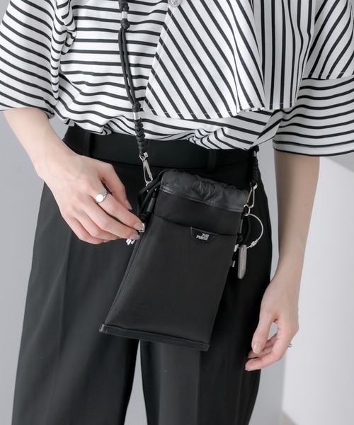 THE PURSE(ザパース )の「別注【THE PURSE(ザ・パース)】TULLEDRAWSTRING BAG S 巾着バッグ(ショルダーバッグ・レディース・シルバー/ブラック・FREE)」の20枚目の写真