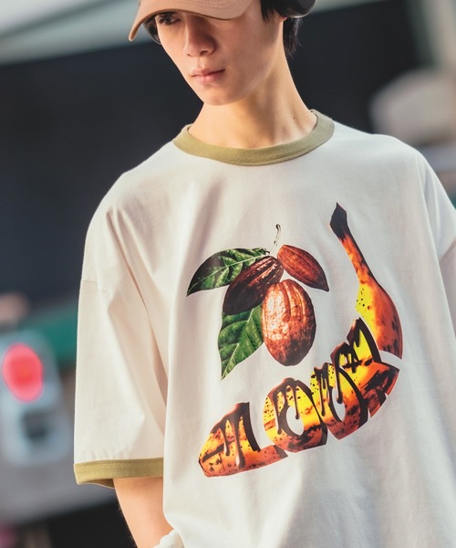 SIDEWAY STANCE(サイドウェイスタンス)の「【SIDEWAY STANCE】オリジナル グラフィック プリント & 刺しゅうデザイン 半袖 リンガーTシャツ(Tシャツ/カットソー・メンズ・ホワイト系その他/ホワイト系その他3/イエロー系その他3/ホワイト/イエロー/ブルー系その他/イエロー系その他/ブルー系その他2/ブルー系その他3/ホワイト系その他2/イエロー系その他2/ブルー・MEDIUM/LARGE/X-LARGE)」の1枚目の写真