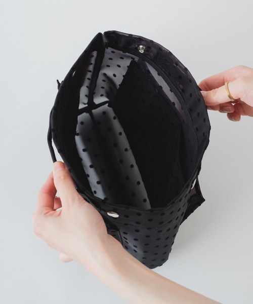 Actually(アクチュアリー)の「メッシュバッグインバッグ(ポーチ・レディース・ブラック/ゼブラ/ストライプ・フリー)」の9枚目の写真