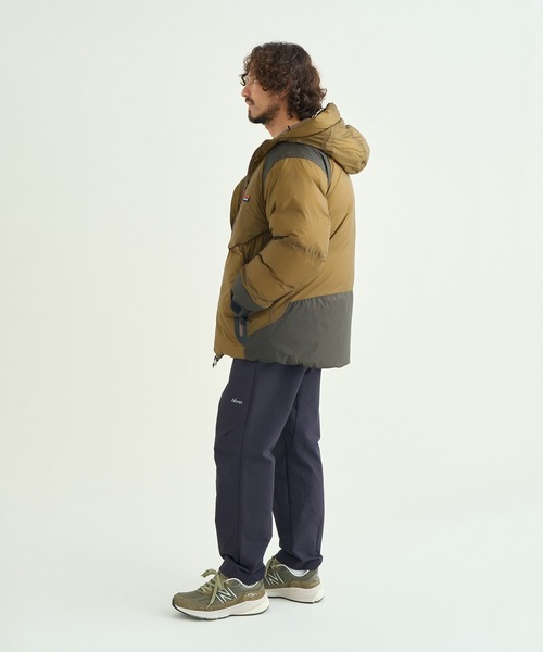 NANGA(ナンガ)の「AURORA TEX LIGHT DOWN JACKET MIKAMI/オーロラテックスライト ダウンジャケット ミカミ(ダウンジャケット/コート・メンズ・ブラック/ブラウン系その他/ブラウン/ダークネイビー/グリーン/ブラウン系その他2/ブルー/セージグリーン・S/M/L/XL/XXL)」の20枚目の写真