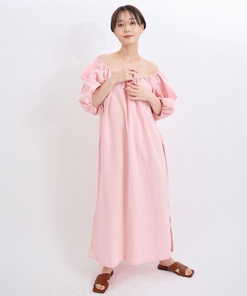 Kari & lili(カウリアンドリィリィ)の「square flat sandal(サンダル・レディース・ブラック・SMALL/MEDIUM/LARGE)」の3枚目の写真