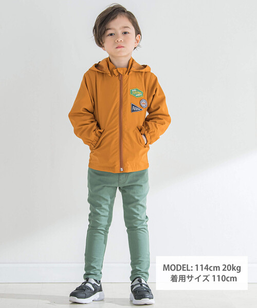 BeBe（ベベ）の「ヴィンテージタフタフード付きジャケット(90~150cm)（ブルゾン・キッズ・オレンジ/ブルー・120cm/140cm/110cm/150cm/130cm/90cm/100cm）」の3枚目の写真
