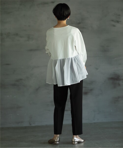 OPAQUE.CLIP（オペークドットクリップ）の「◆≪エマール検証済≫イージーテーパードパンツ/ネオサーモ【洗濯機洗い可/蓄熱素材/ストレッチ/イージーケア】（その他パンツ・レディース・ボルドー/ブラウン系その他/オフホワイト/ブラック・38/36/40/34/42）」の10枚目の写真