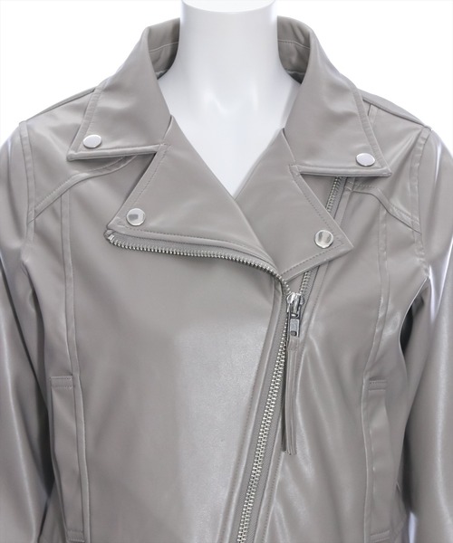 clear(クリア)の「ショート丈ライダースジャケット(ライダースジャケット・レディース・グレイッシュベージュ/ブラック・F)」の7枚目の写真